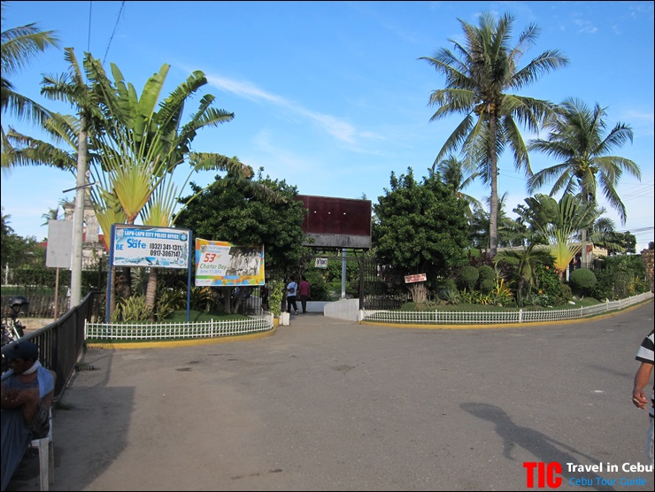 Mactan_Shrine_62.JPG