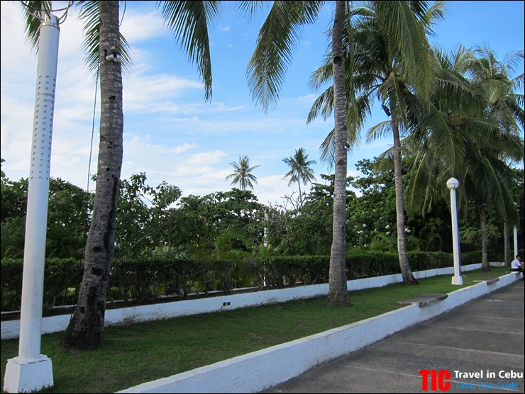 Mactan_Shrine_27.JPG