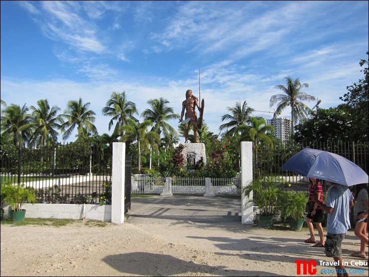 Mactan_Shrine_46.JPG