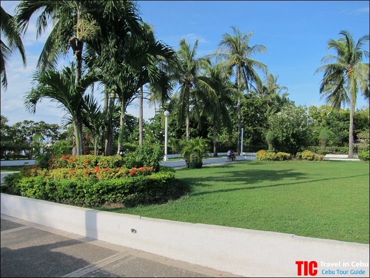 Mactan_Shrine_25.JPG