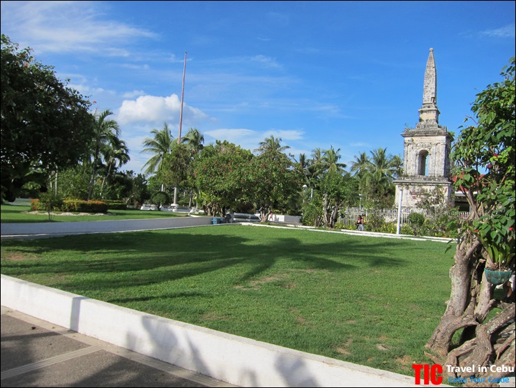 Mactan_Shrine_04.JPG